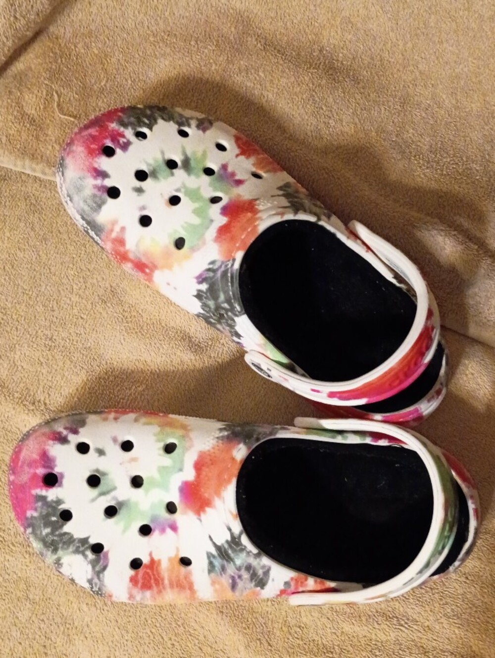 Crocs- Tie-Dye